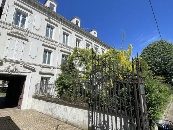 Appartement haussmannien 7 pièces 190 m²