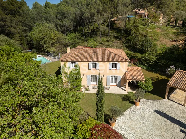 Maison Bouc Bel Air 7 pièces 202.45 m2, bastide provençale, 5 chambres, double séjour, cuisine indép