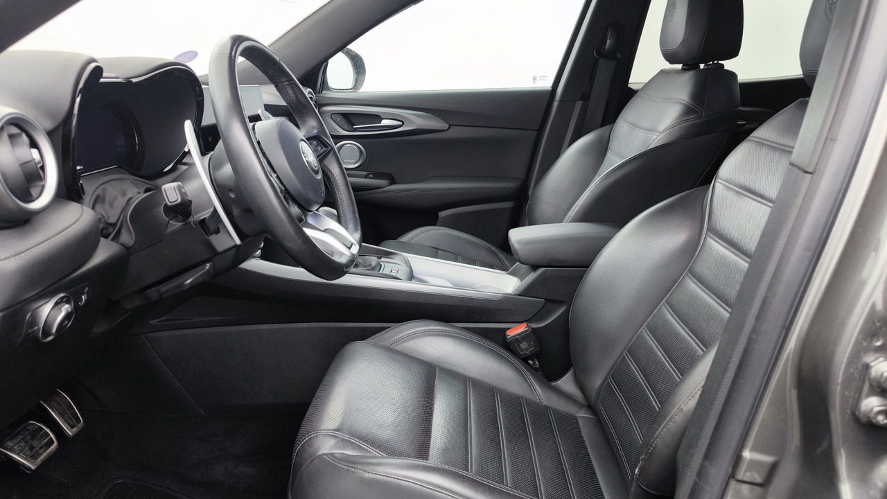 Alfa Romeo Tonale 1.5 Hybrid 130 ch TCT7 — photo 11