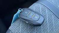 Peugeot 208 e-208 136ch 50 kWh Allure — photo 16