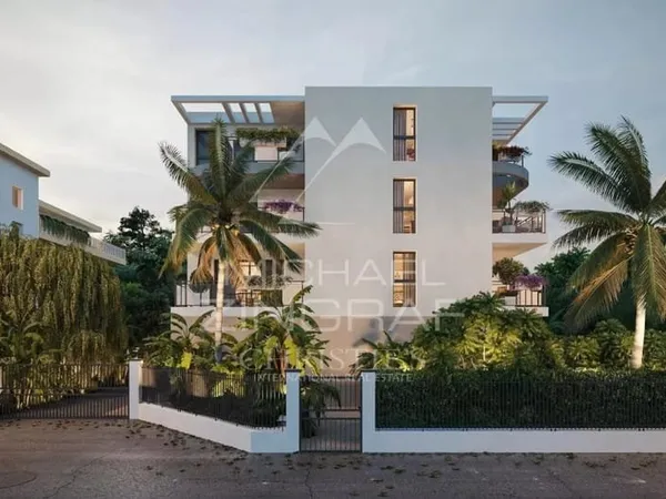 ANTIBES - BIEN D'EXCEPTION - DUPLEX LUMINEUX - TERRASSES - RÉSIDENCE RECENTE