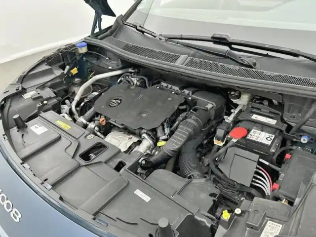 Peugeot 5008 bluehdi 130ch s&amp;s eat8 — photo 9