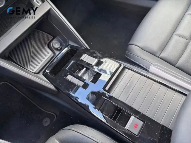 Citroën C4 hybride 145 ch e-dcs6 — photo 30