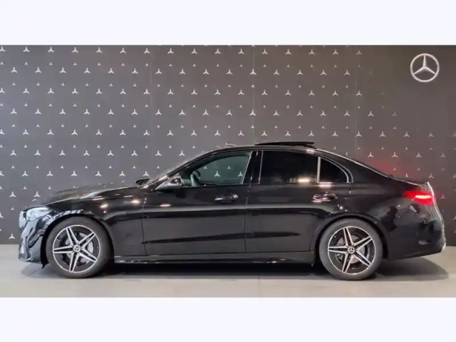 Mercedes Classe C 200 d berline amg lin — photo 2