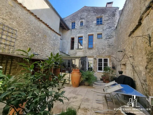 Maison 8 pièces 178 m²