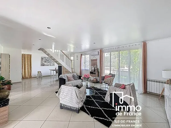 Maison 5 pièces 106 m²
