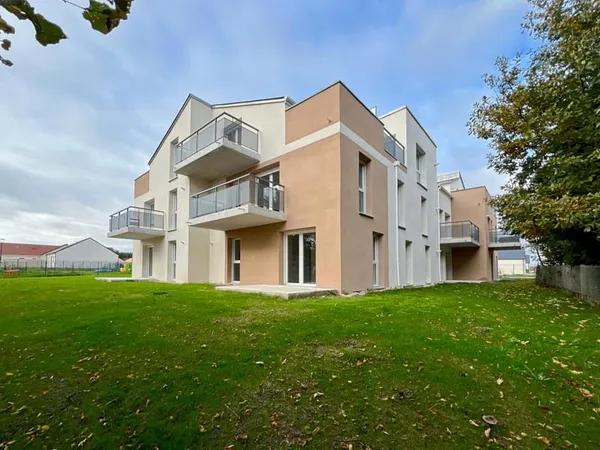🔑 appartement idéalement situé dans une résidence récente et calme 🌿 proche commodités