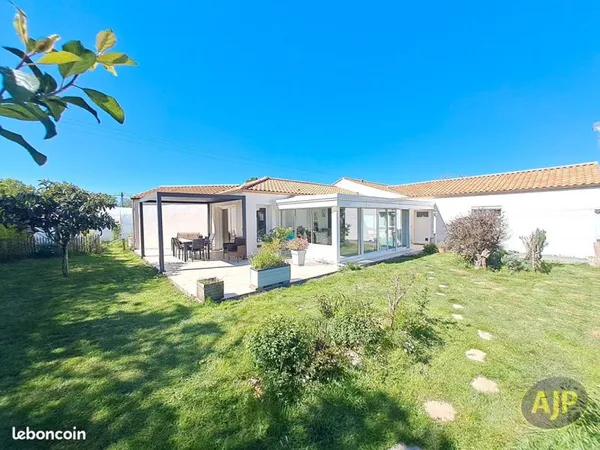 Maison 4 pièces 145 m²