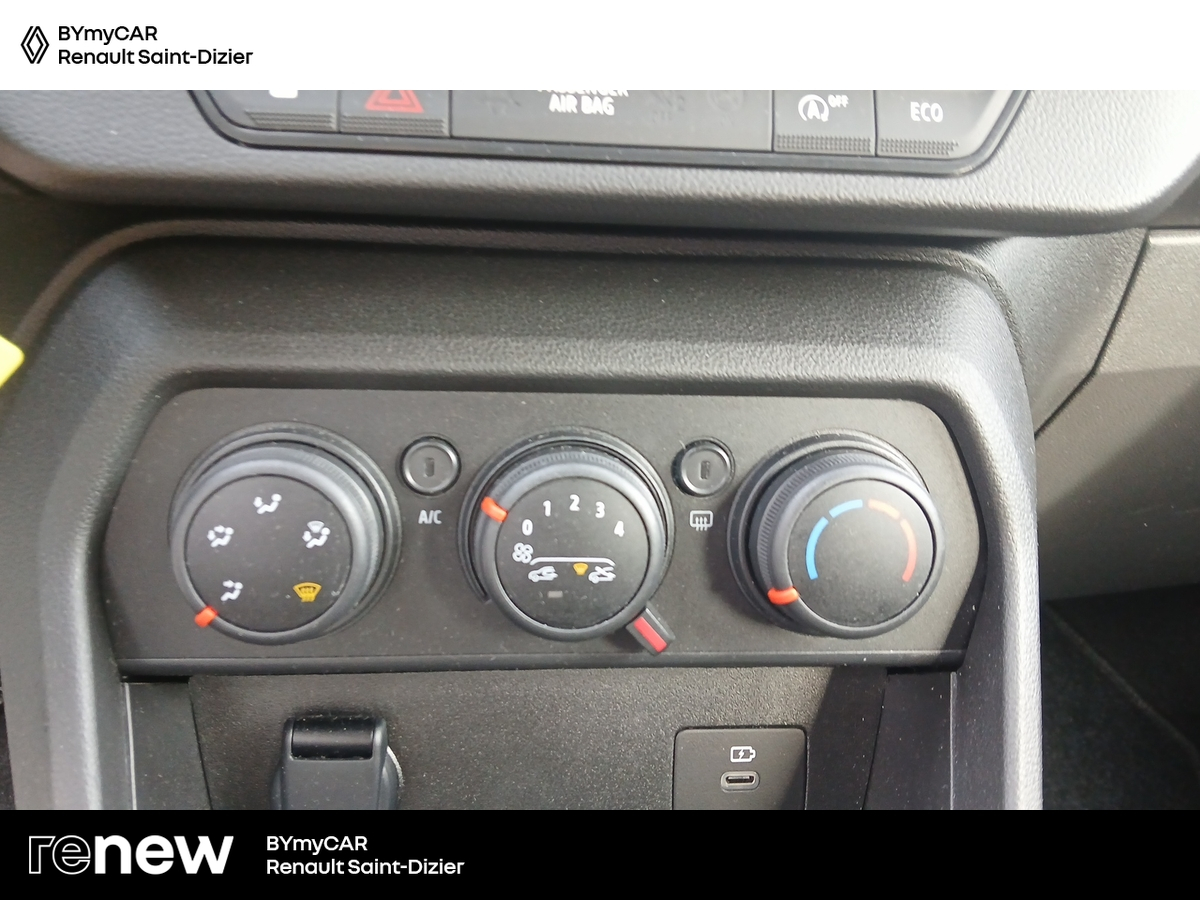 Dacia Sandero ECO-G 100 GSR2 — photo 21