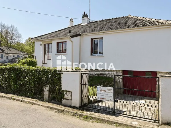 SAINT-VRAIN - Maison individuelle à vendre