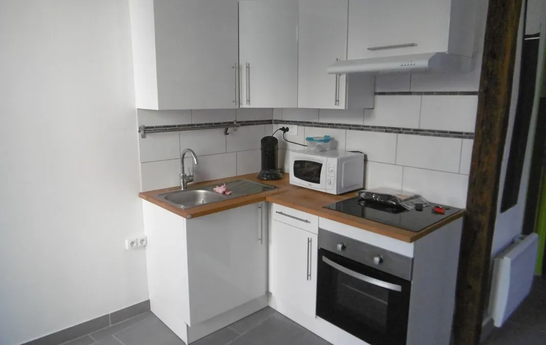 Photo 1