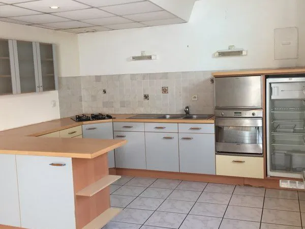 GAILLAC CENTRE - T2 BIS 86 m² - 99 000 - PARTICULIER
