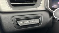 Renault Captur 1.5 Blue dCi 115ch Intens — photo 28