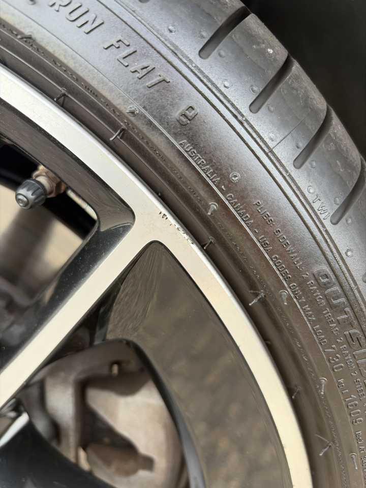 Mercedes Classe E Coupé 53 EQBoost TCT 9G SPEEDSHIFT AMG 4-Matic+ — photo 32