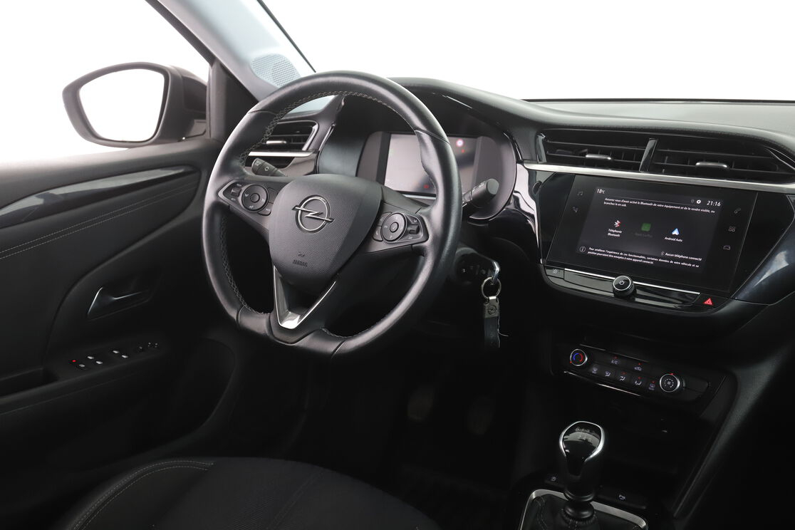 Opel Corsa 1.2 Turbo Elegance — photo 12