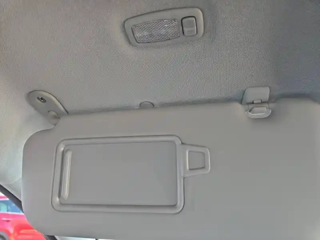 Kia Stonic 1.0 t-gdi 100 ch dct7 — photo 144