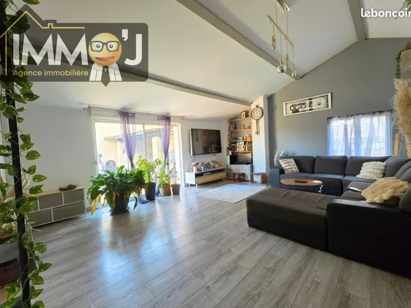Maison 6 pièces 147 m²