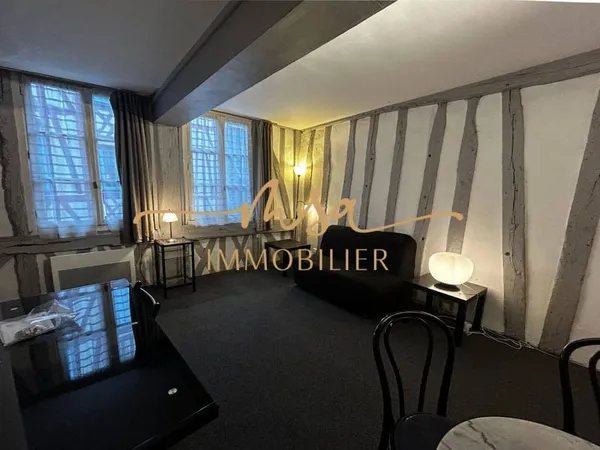 Studio 1 pièce 24 m²