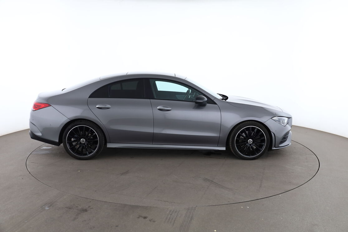 Mercedes-Benz CLA 220 d AMG Line 8G-DCT — photo 6