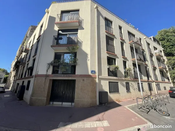 Studio 1 pièce 17 m²