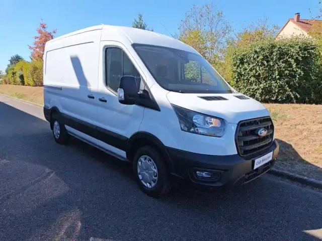 Ford Transit 2t fg t310 l2h2 2.0 ecoblue 130ch ambiente — photo 3