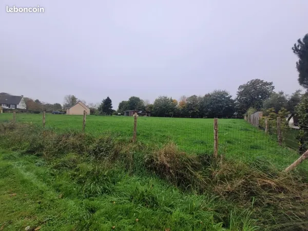 Terrain 381 m² Torce