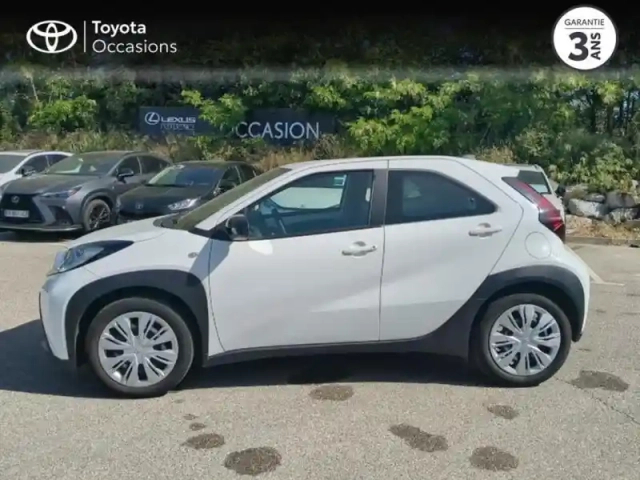 Toyota Aygo X 1.0 vvt-i 72ch dynamic — photo 3