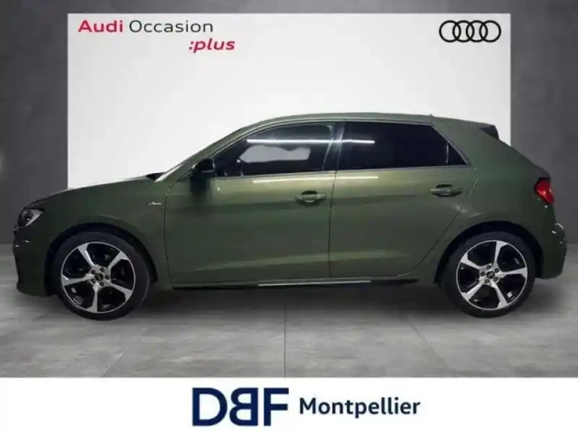 Audi A1 30 tfsi 116 ch s tronic 7 s line — photo 2