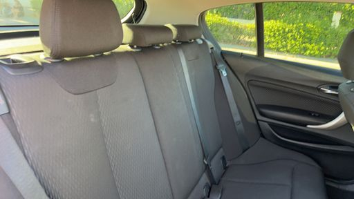BMW Serie 1 116d 116 - Lounge – 2016 – 107223 km – Diesel – Boîte Manuelle — photo 19