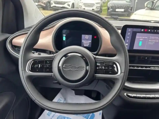 Fiat 500 e 118ch my23 — photo 14