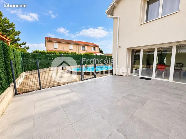 Maison 5 pièces 178 m²
