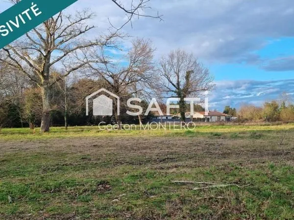 Terrain constructible 1038 m²