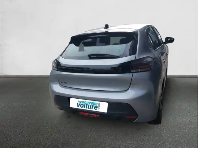 Peugeot 208 puretech 75 s&amp;s bvm5 — photo 25