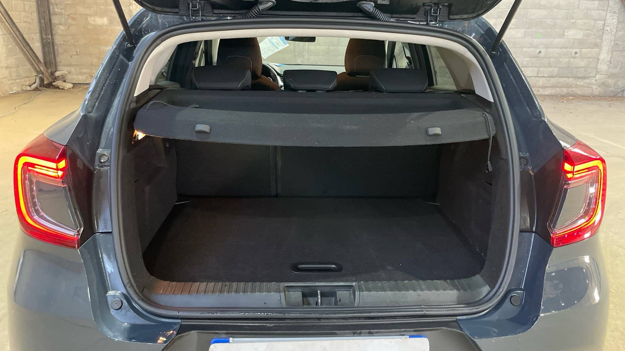 Renault Captur E-Tech full hybrid 145 — photo 12