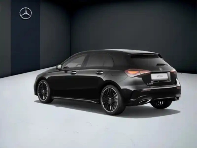 Mercedes Classe A 200 amg line — photo 3