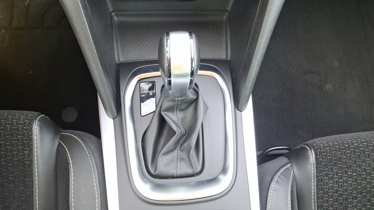 Renault Mégane IV Berline TCe 140 Energy EDC — photo 22