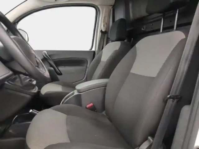 Renault Kangoo express 1.5 blue dci 80ch extra r-link 5cv — photo 14