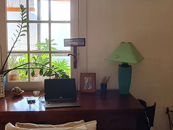 Location espace coworking-bureau dans maison avec jardin