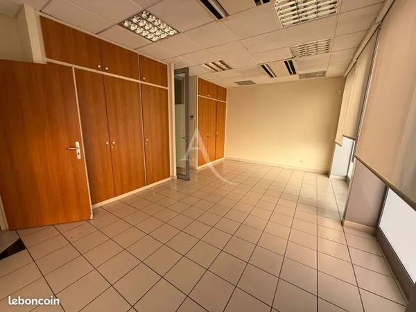 Bureaux 104 m² CARCASSONNE