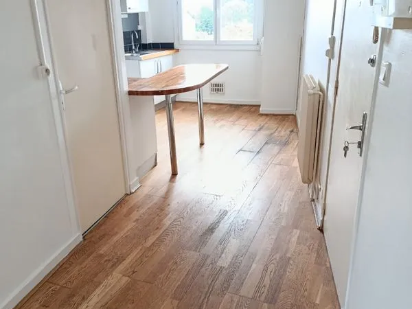 Appartement Location Le Cendre 2p 32m² 500€