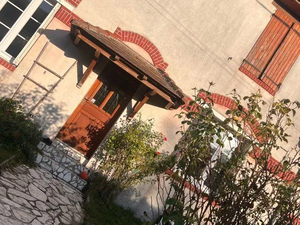 Charmante maison familiale avec jardin et terrasse
