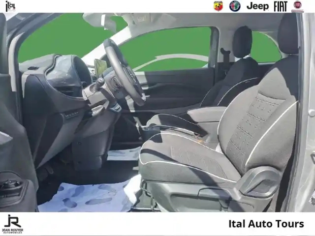 Fiat 500 e/electrique 118ch pack confort my23/eligible prime cee — photo 9