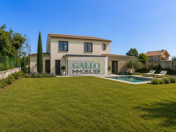 Terrain 534 m²