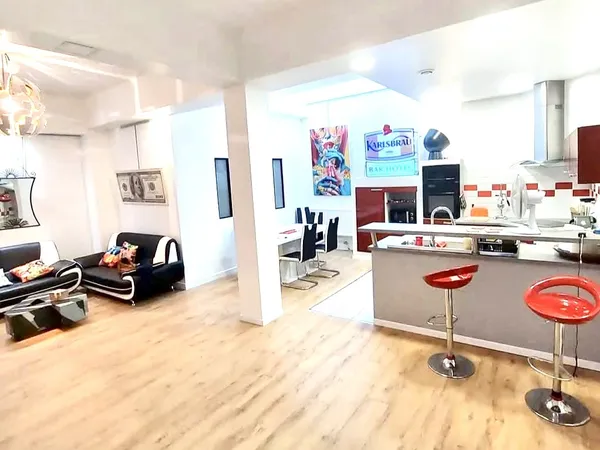 Appartement 3 pièces 100 m²