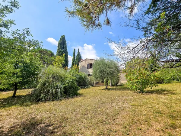 Maison 3 pièces 120 m²