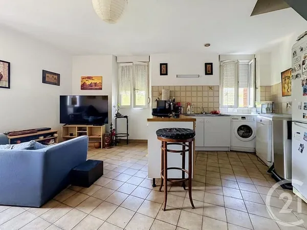 Appartement 4 pièces 64 m²
