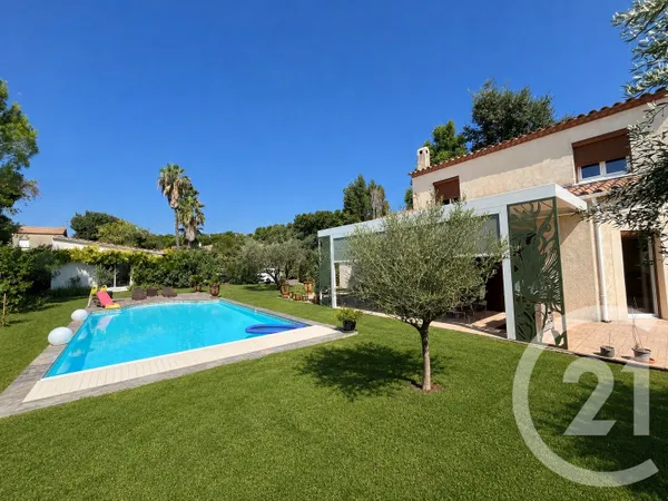 Maison 6 pièces 140 m²