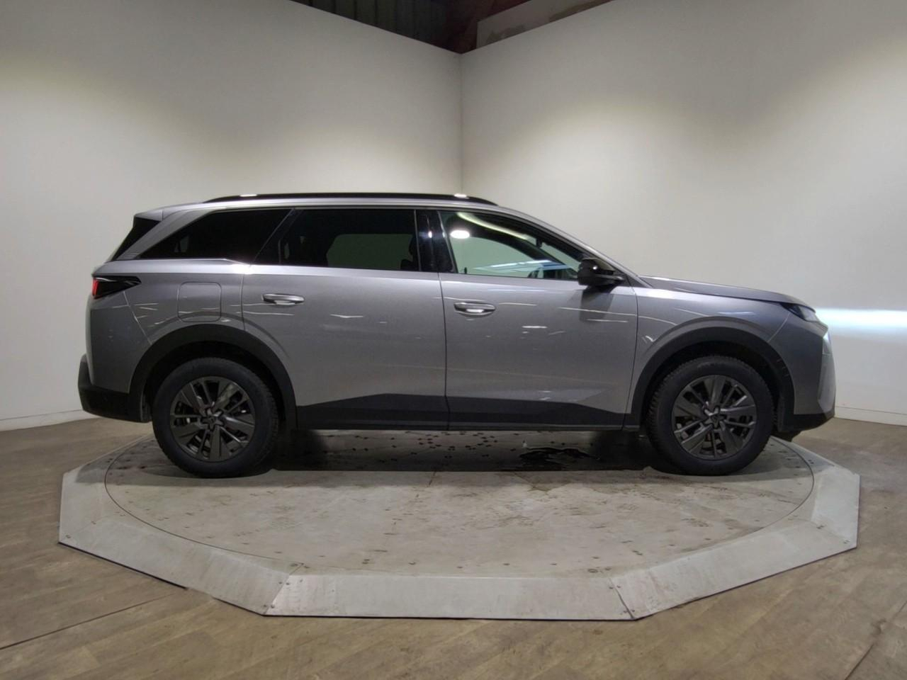 Peugeot 5008 hybrid 145 ch e-dcs6 allure — photo 6