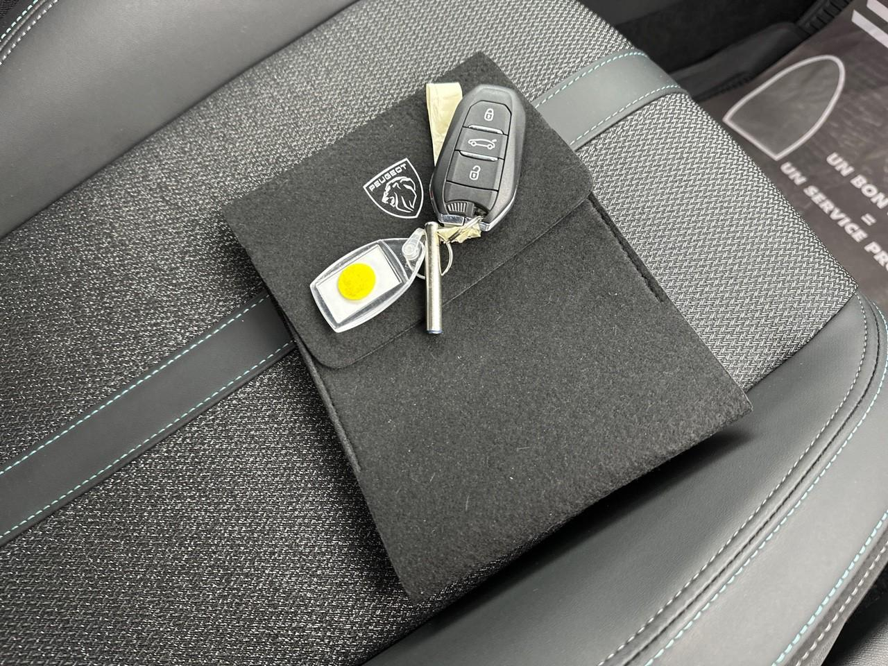 Peugeot 308 phev 180 e-eat8 allure pack — photo 34