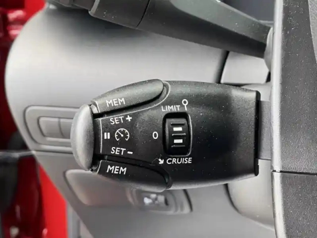 Citroën C3 Aircross bluehdi 120 s&amp;s eat6 shine — photo 16
